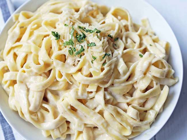 fettuccine alfredo